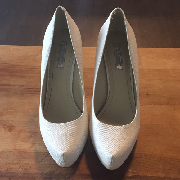 bcbg white heels